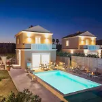 Erato By Vintage Travel Villa