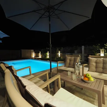 Villa Erato By Vintage Travel *