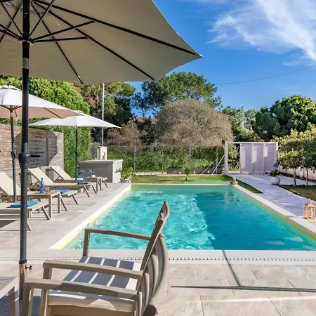 Erato By Vintage Travel Villa Tsoukaládhes