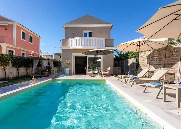 Erato By Vintage Travel *